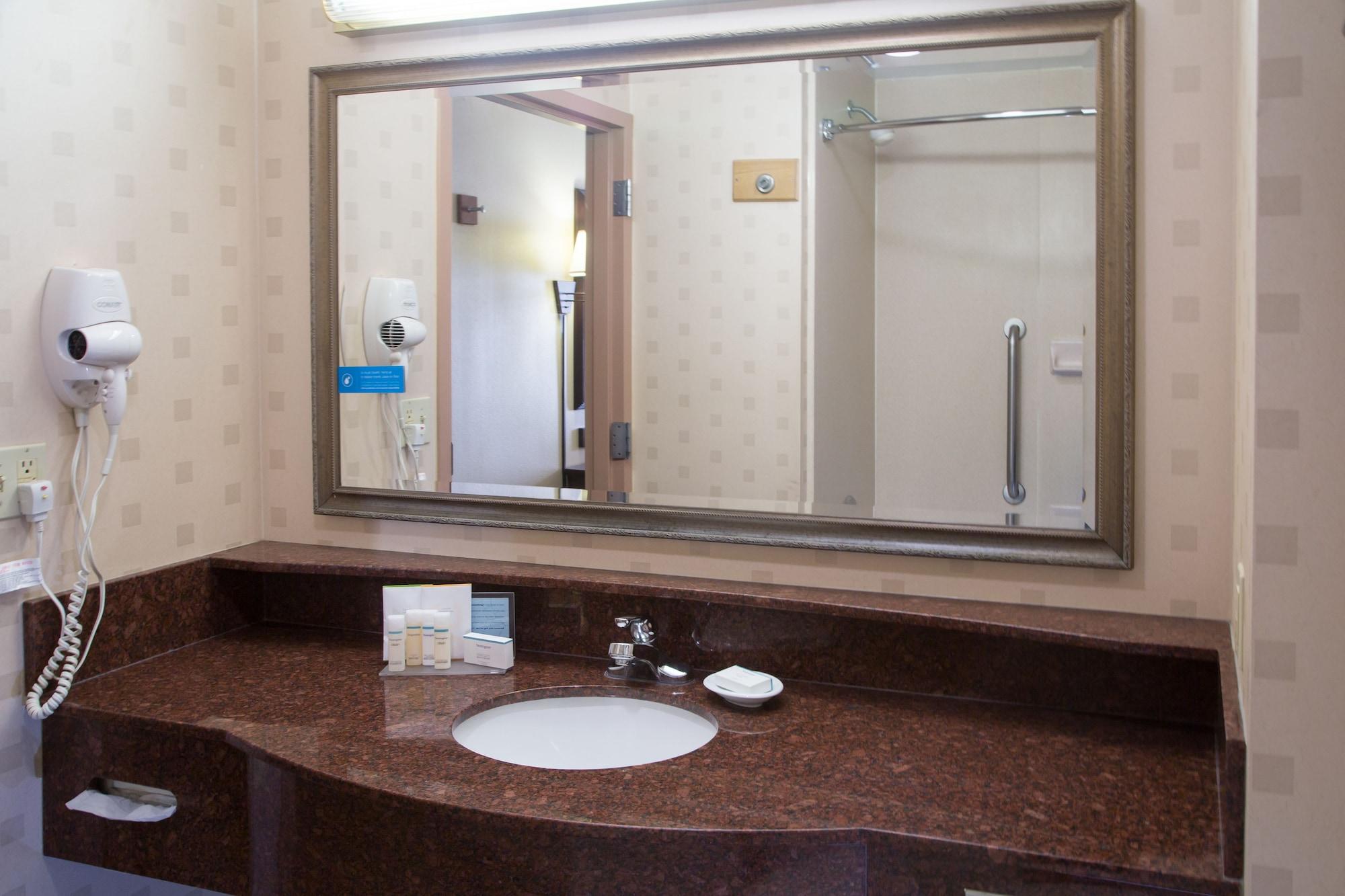 Hampton Inn Oxford-West Extérieur photo